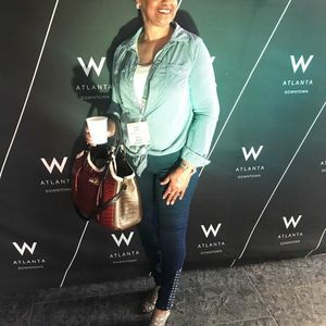 Meet your Posher, Donna